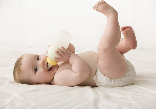 Sữa tăng cân cho bé dưới 1 tuổi